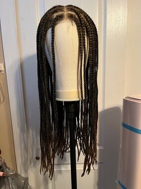 Hand-Tied Brown Box Braid Wig — Natural Brown